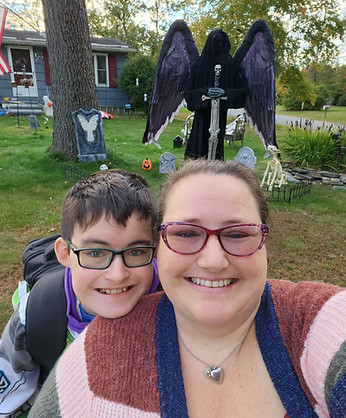 Kelly Work Profile Picture.jpg